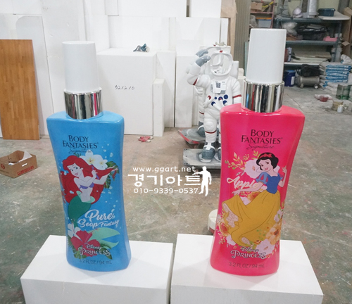 화장품전시모형.jpg